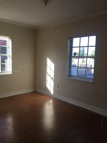 625 E 8th Court Hialeah FL 33010