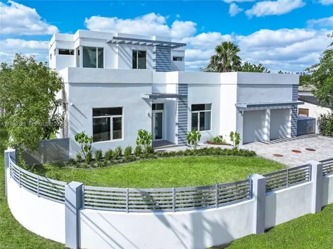 9895 NW 26th Street Doral FL 33172