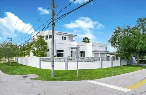 9895 NW 26th Street Doral FL 33172