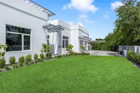 9895 NW 26th Street Doral FL 33172