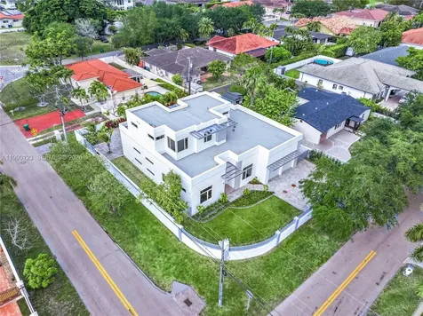 9895 NW 26th Street Doral FL 33172