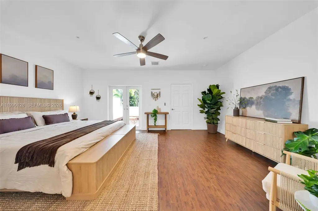 2917 SW 30th Court Miami FL 33133