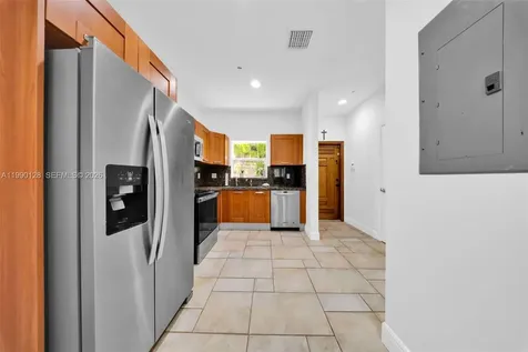 2917 SW 30th Court Miami FL 33133