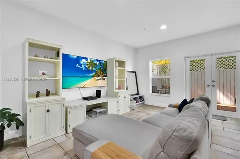 2917 SW 30th Court Miami FL 33133
