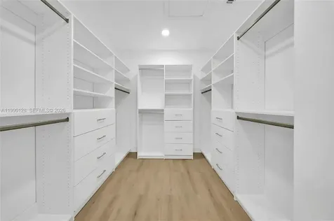 2917 SW 30th Court Miami FL 33133