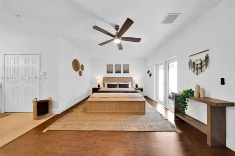 2917 SW 30th Court Miami FL 33133