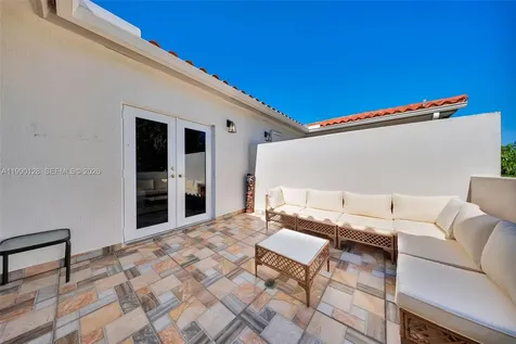 2917 SW 30th Court Miami FL 33133