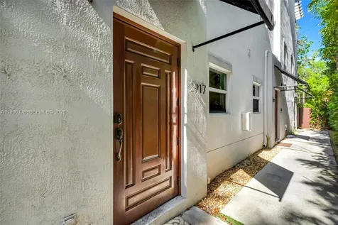2917 SW 30th Court Miami FL 33133