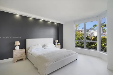 19101 NE 36th Court Aventura FL 33180