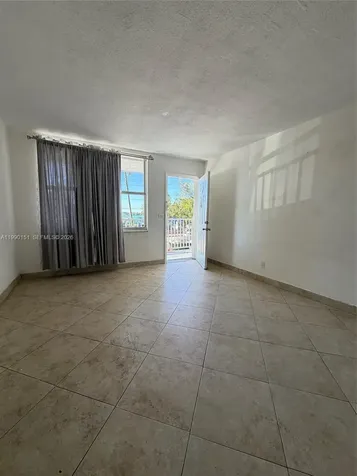 7917 West Drive North Bay Village FL 33141