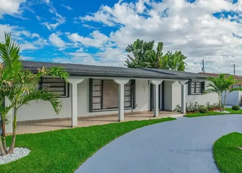 865 W 72nd Place Hialeah FL 33014