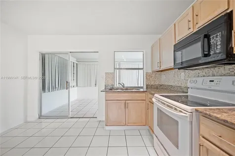 7004 NW 67th Avenue Tamarac FL 33321
