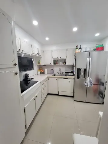 1825 S Ocean Drive Hallandale Beach FL 33009