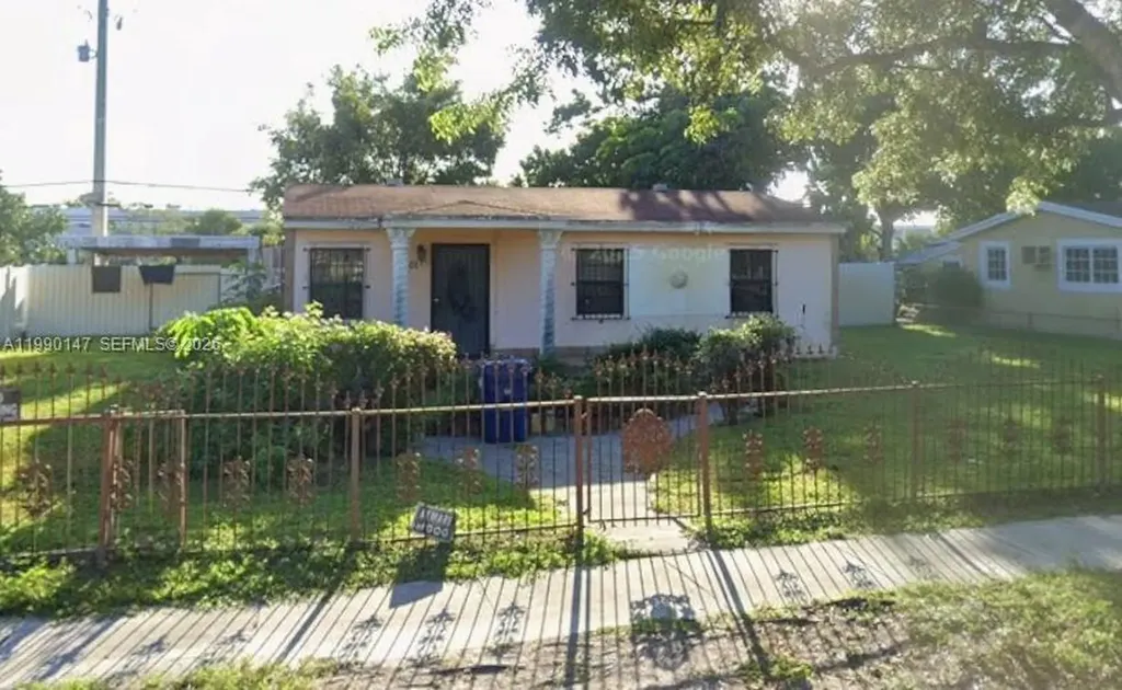 16401 NW 17th Court Miami Gardens FL 33054