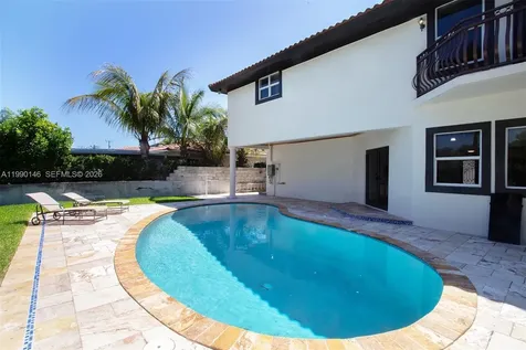 545 S Shore Drive Miami Beach FL 33141