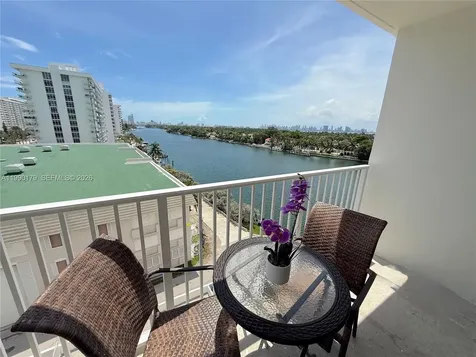 5838 Collins Avenue Miami Beach FL 33140