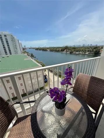 5838 Collins Avenue Miami Beach FL 33140