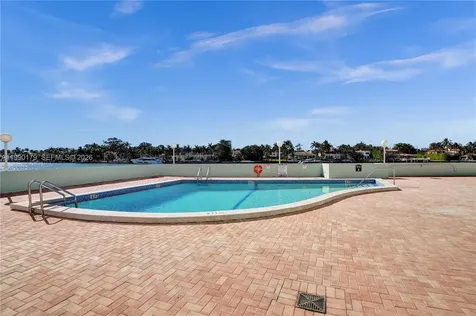 5838 Collins Avenue Miami Beach FL 33140