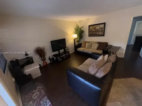 421 NE 1st Street Hallandale Beach FL 33009