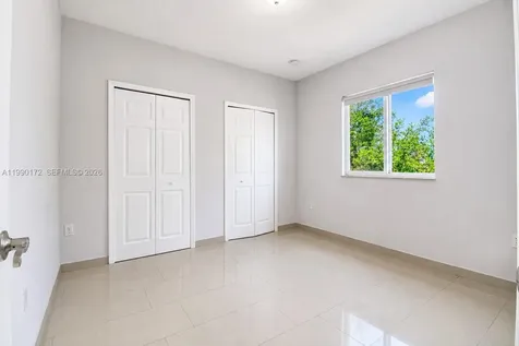 996 E 24th Street Hialeah FL 33013