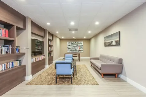 3675 N Country Club Drive Aventura FL 33180