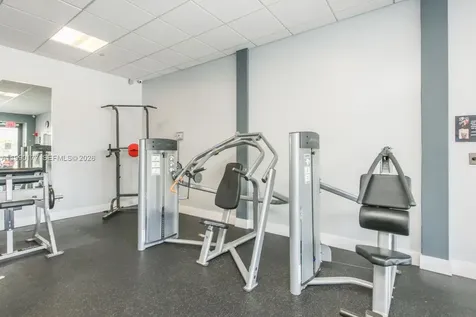 3675 N Country Club Drive Aventura FL 33180