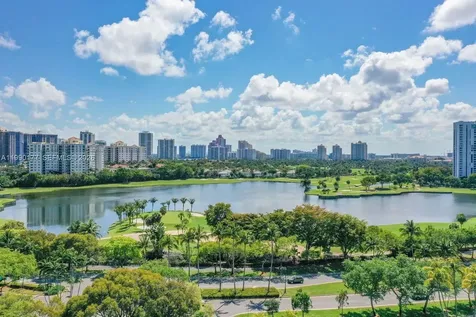 3675 N Country Club Drive Aventura FL 33180