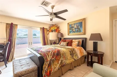 4548 SW 28th Way Dania Beach FL 33312