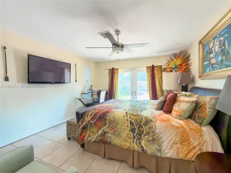 4548 SW 28th Way Dania Beach FL 33312