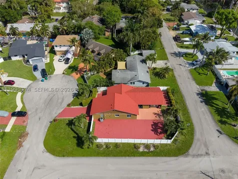 4548 SW 28th Way Dania Beach FL 33312