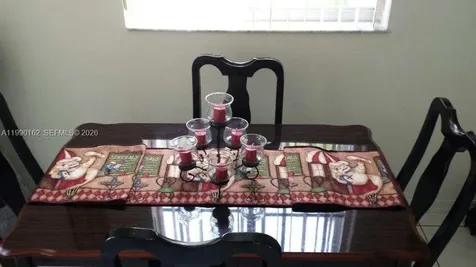260 NW 114th Avenue Sweetwater FL 33172