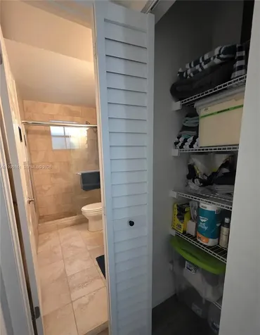 365 SW 86th Avenue Pembroke Pines FL 33025
