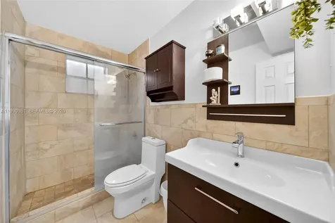 365 SW 86th Avenue Pembroke Pines FL 33025