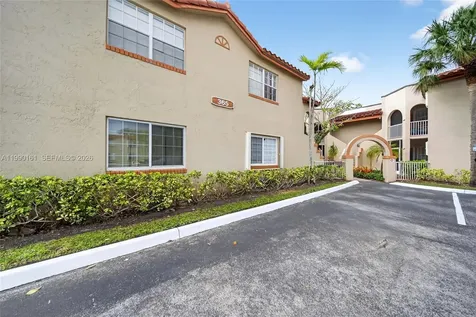365 SW 86th Avenue Pembroke Pines FL 33025