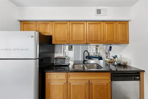 365 SW 86th Avenue Pembroke Pines FL 33025