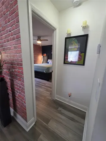365 SW 86th Avenue Pembroke Pines FL 33025