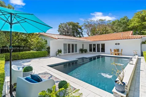 7327 Sabal Drive Miami Lakes FL 33014