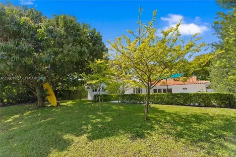7327 Sabal Drive Miami Lakes FL 33014