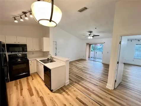 5570 NW 61st Street Coconut Creek FL 33073