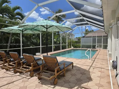 8268 Southwind Bay Circle Fort Myers FL 33908