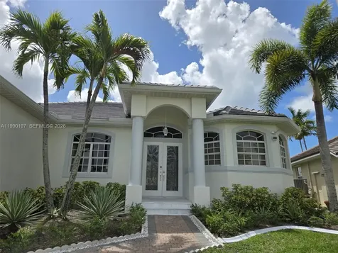 8268 Southwind Bay Circle Fort Myers FL 33908