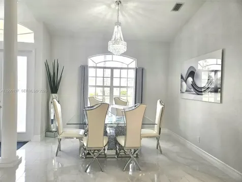 8268 Southwind Bay Circle Fort Myers FL 33908