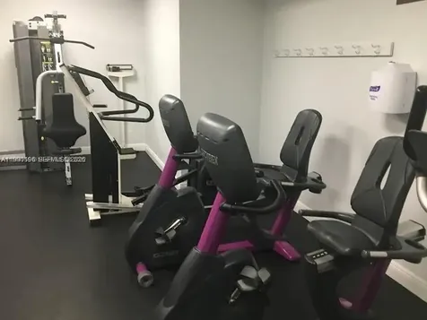 200 Berkley Road Hollywood FL 33024