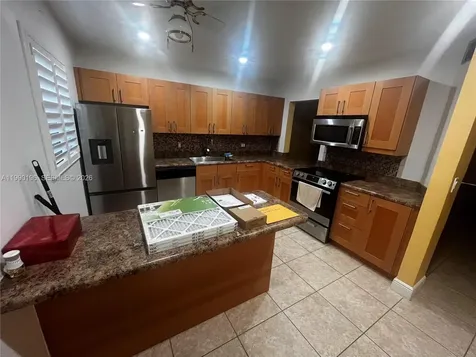 200 Berkley Road Hollywood FL 33024