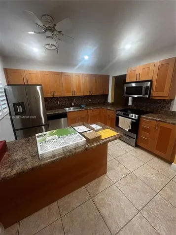 200 Berkley Road Hollywood FL 33024