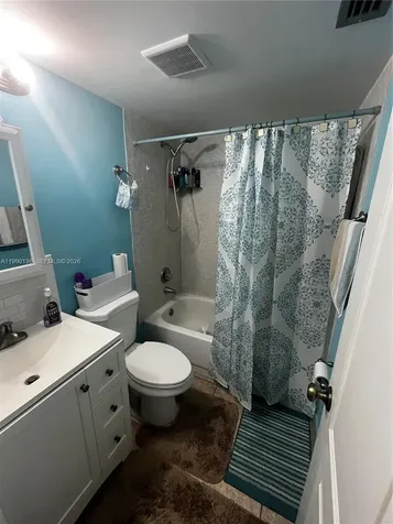 200 Berkley Road Hollywood FL 33024
