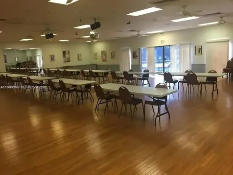 200 Berkley Road Hollywood FL 33024