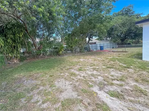 1749 NW 152nd Street Miami Gardens FL 33054