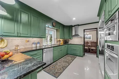 7405 SW 164th Street Palmetto Bay FL 33157
