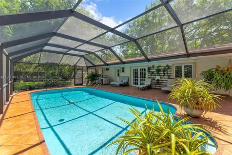 7405 SW 164th Street Palmetto Bay FL 33157